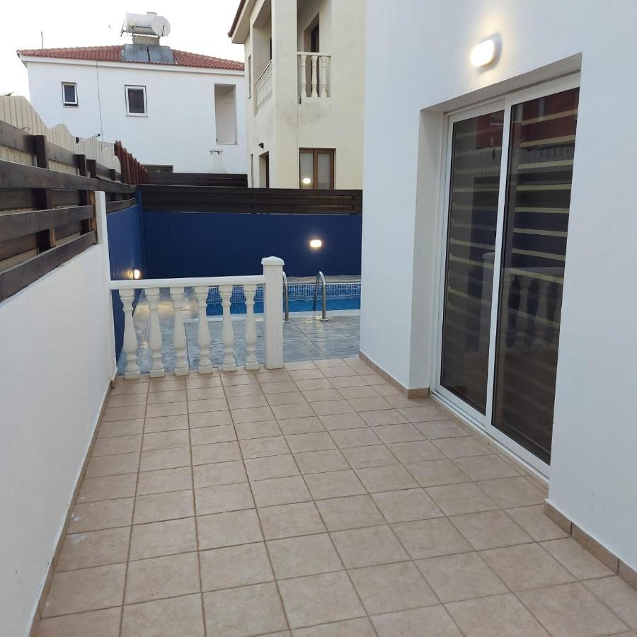 Stylish Villa Παραλίμνι Εξωτερικό φωτογραφία
