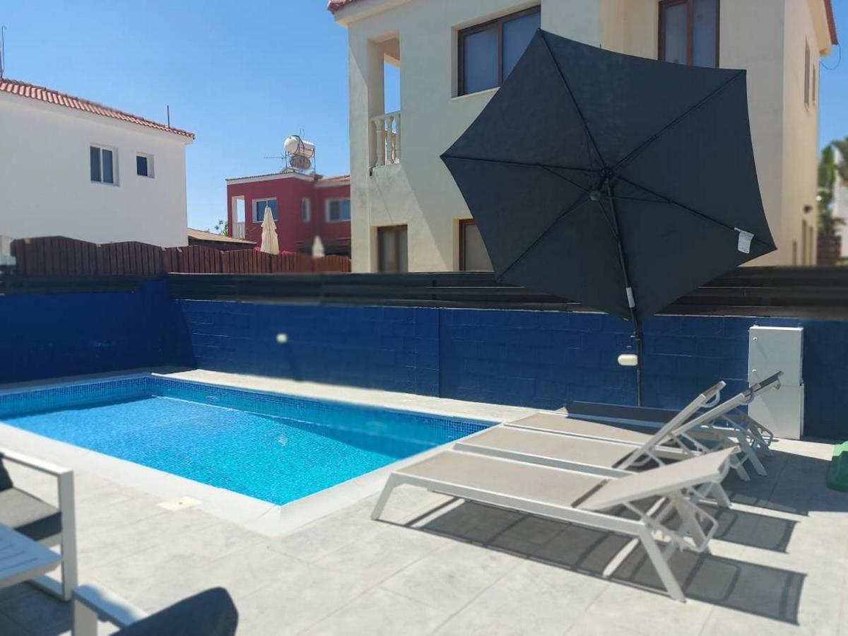 Stylish Villa Παραλίμνι Εξωτερικό φωτογραφία